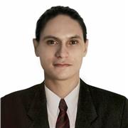 Me defino como una persona apasionada por el conocimiento, me gustaría dar clases a niños y jóvenes